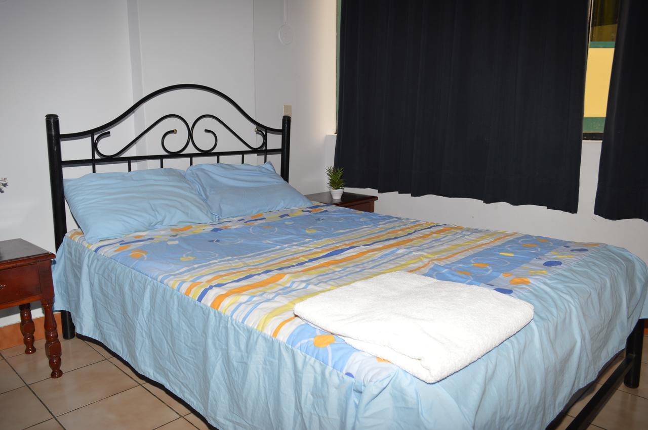 Hôtel Conafovicer Piura Extérieur photo